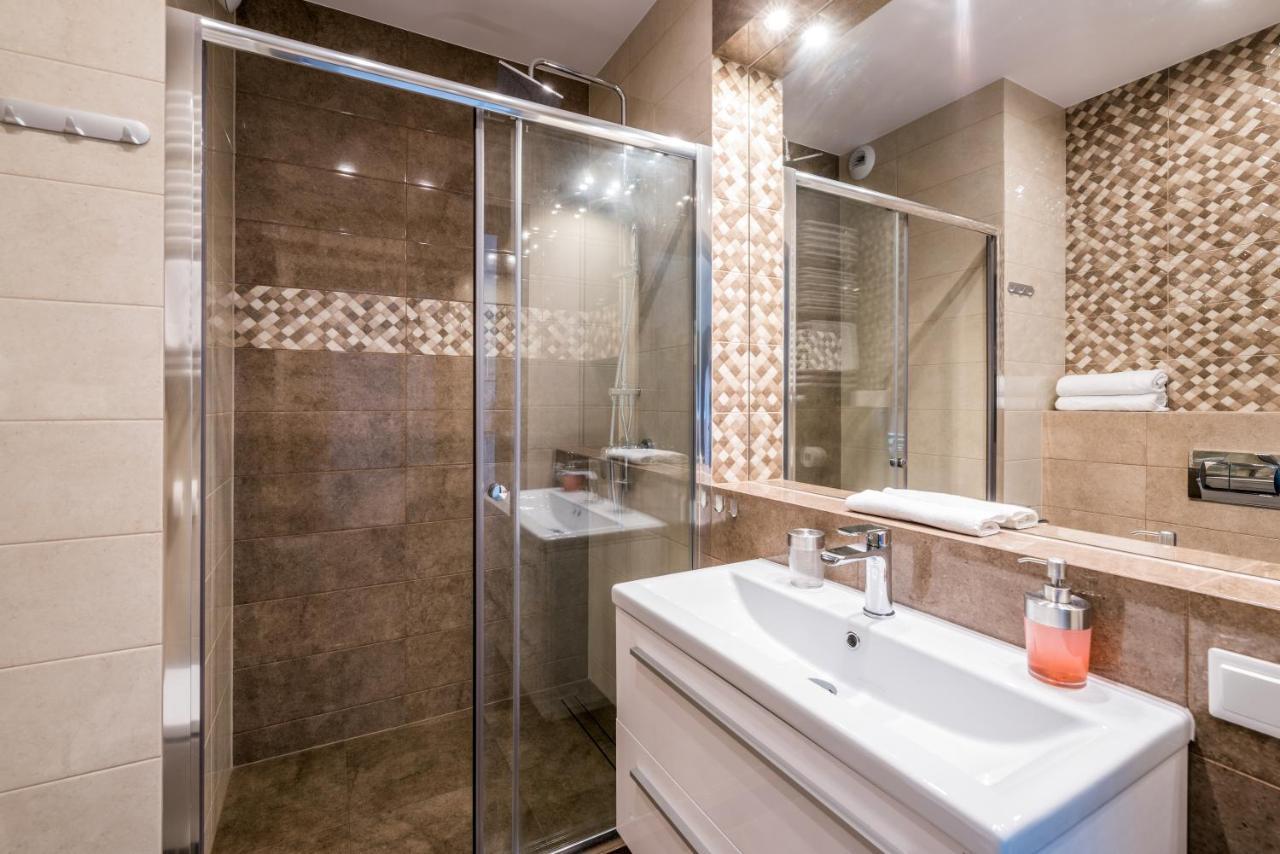 Aparthotel Tower ヴロツワフ 部屋 写真